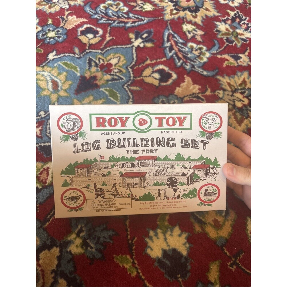 Roy Toy Log Building Set No. 10 "THE FORT" made in East Machias, Maine, hand cut